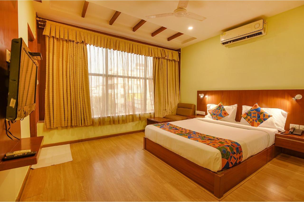 Fabhotel The Btm Palace - Btm Layout Nr Gopalan Innovation Mall Bangalore Dış mekan fotoğraf