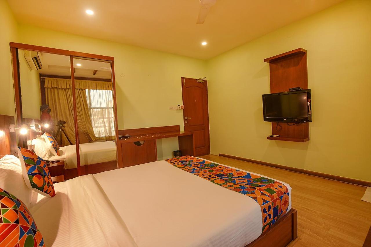 Fabhotel The Btm Palace - Btm Layout Nr Gopalan Innovation Mall Bangalore Dış mekan fotoğraf